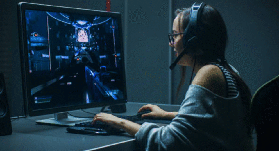 Meta Quest 4 vs. Apple Vision Pro: The 2026 Verdict